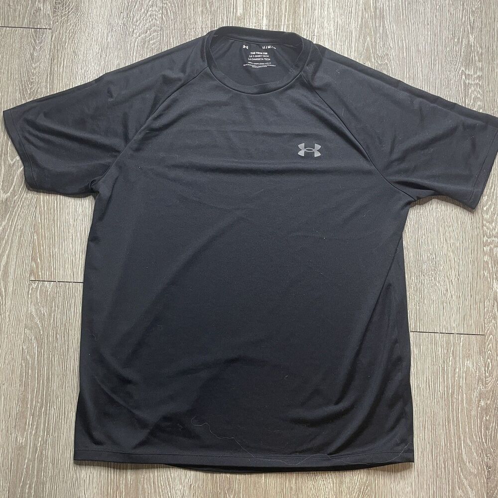 Under Armour Tech Tee Men’s Medium Black Performance Athletic T-Shirt